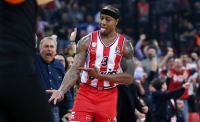 Live: Ολυμπιακός - Παναθηναϊκός (71-65, ΤΕΛΙΚΟ)