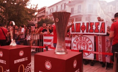 Ο «χαμός» που προκάλεσαν στην Άμφισσα οι ευρω-κούπες του Θρύλου! (video)