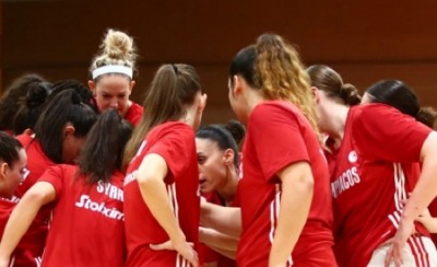 Με την Πεκς στο ΣΕΦ οι «ερυθρόλευκες»