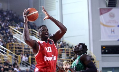 Δεν μπόρεσε ο Θρύλος