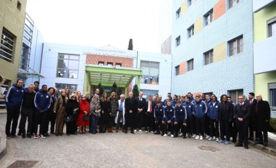 Η μεγάλη αγκαλιά του Θρύλου στην Ελπίδα!