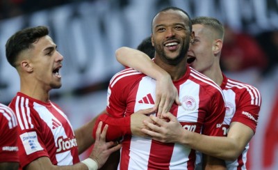 Νίκα και τον ΠΑΟΚ! Θρύλος είσαι!