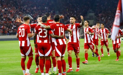 Στο +10 ο Θρύλος και... χαιρετίσματα!