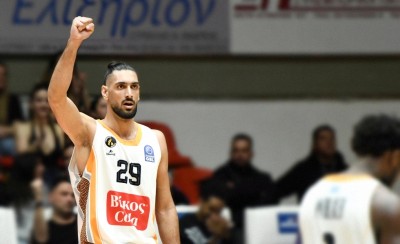 Στον Θρύλο ο Καραγιαννίδης!