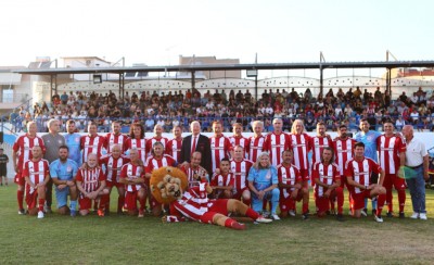 Γκολ και θέαμα στον φιλανθρωπικό αγώνα στη Μάνδρα