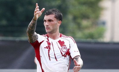 Το πρώτο του με τον Θρύλο!