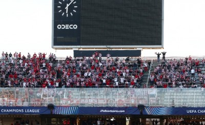 Τρομερή ατμόσφαιρα από τον λαό του Θρύλου!