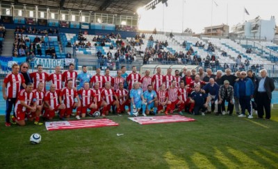 Νίκη των βετεράνων του Θρύλου