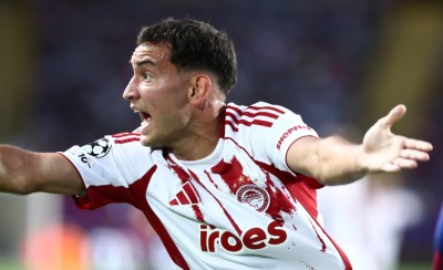 «Δύο ομάδες για τον Έσε»