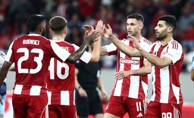 Αποθεώνει Ολυμπιακό η MARCA