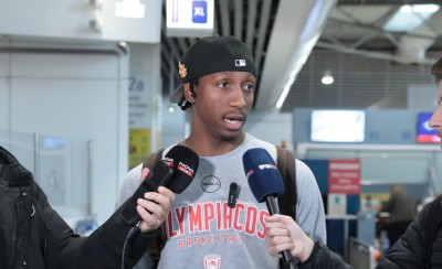 Λι: «Εγώ προσπαθώ να κάνω τη δουλειά μου»