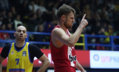 Επιβλητικός ο Ολυμπιακός, διέλυσε το Περιστέρι!