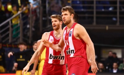 Νίκη στη Θεσσαλονίκη για τον Ολυμπιακό