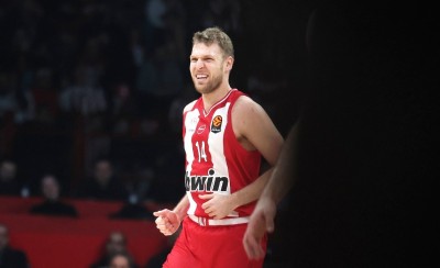 Έκανε τη δουλειά ο Θρύλος