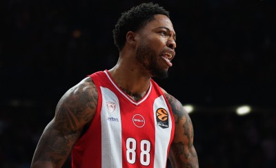 Τζόουνς: Η ρακέτα του Ολυμπιακού δεν είναι πια ίδια! (videos)