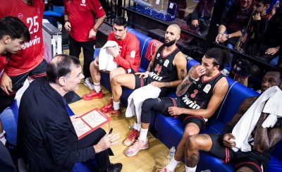 Μπαρτζώκας: «Ο Γουόρντ είναι πολύπλευρο ταλέντο»