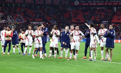 Ο κόσμος του Ολυμπιακού ζήτησε το πρωτάθλημα