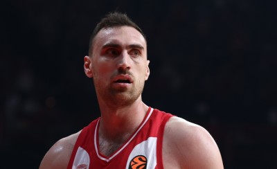 Μιλουτίνοφ: «Όσοι έπαιξαν βγήκαν μπροστά»