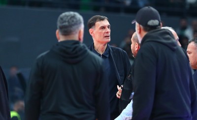 Άνθρωπος του Παναθηναϊκού έβρισε τον Μπαρτζώκα!