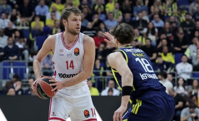 Επιστρέφει ο Σάσα και κυριαρχεί ο Θρύλος!