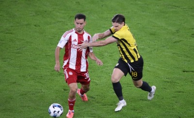 «Βλέπει» ενδεκάδα ο Έσε κόντρα στην ΑΕΚ