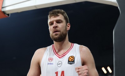 Πέρασε από την Γαλλία και πάτησε στην κορυφή!