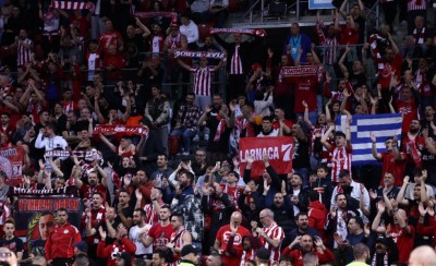 Ερυθρόλευκη «έβαψαν» τη Σόφια οι φίλαθλοι του Ολυμπιακού!