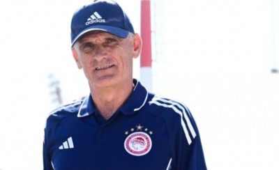 Τα... κεφάλια μέσα ξανά!