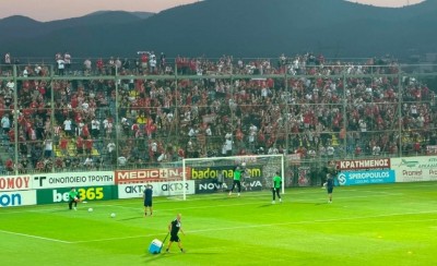 «Ερυθρόλευκο» ντελίριο στο «Θεόδωρος Κολοκοτρώνης» (vid)