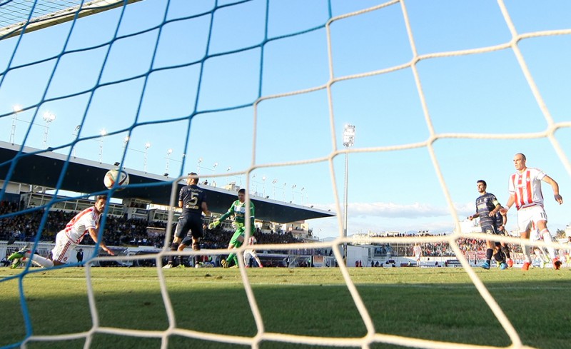 Πρώτος και εκεί...