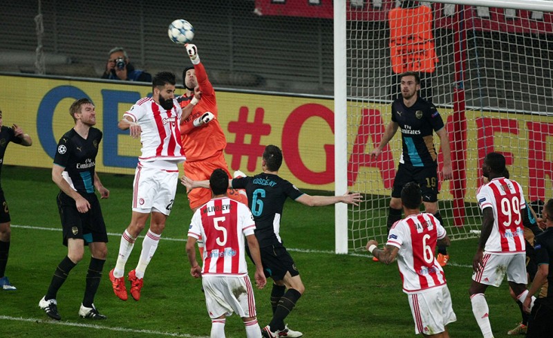 Μόνο για το Θρύλο δεν φτάνουν!