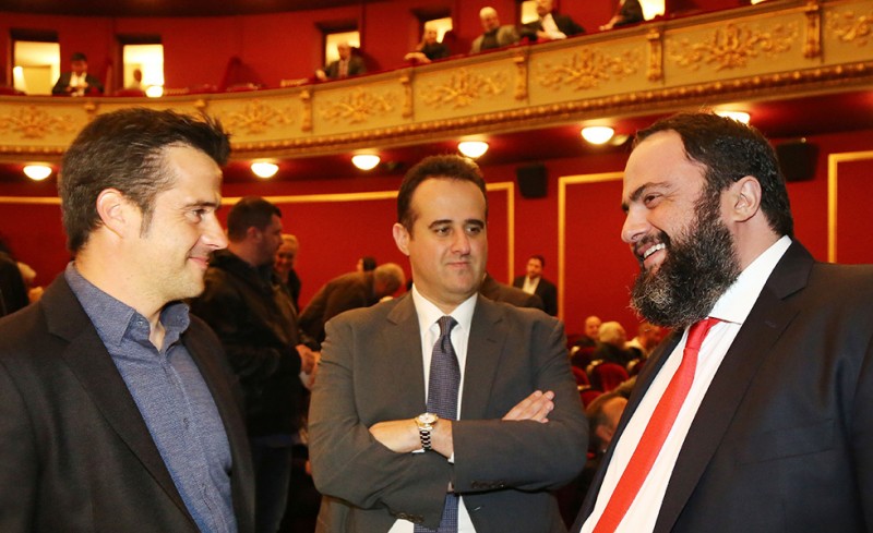 Βράβευσαν το Θρύλο και τον πρόεδρό του