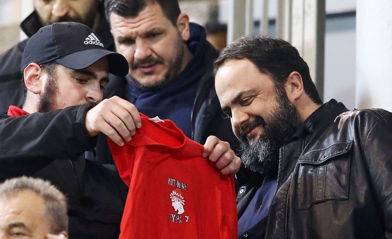 Το δώρο στον Μαρινάκη