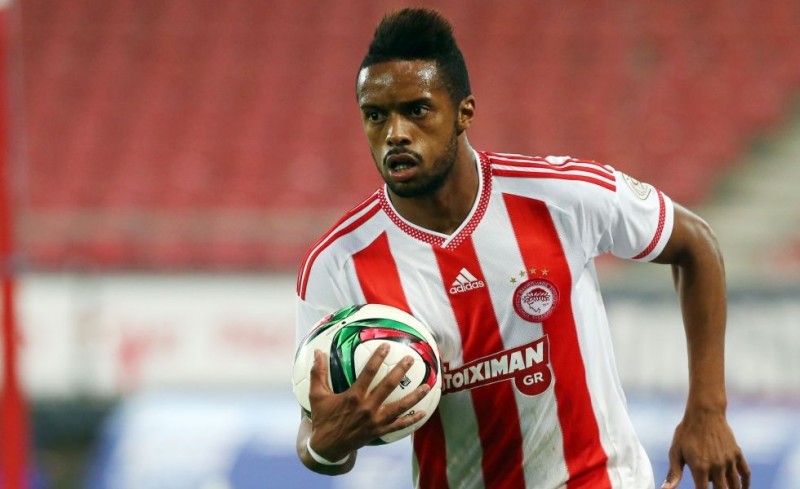 Με Νάνι και... Ερνάνι ο Περέιρα