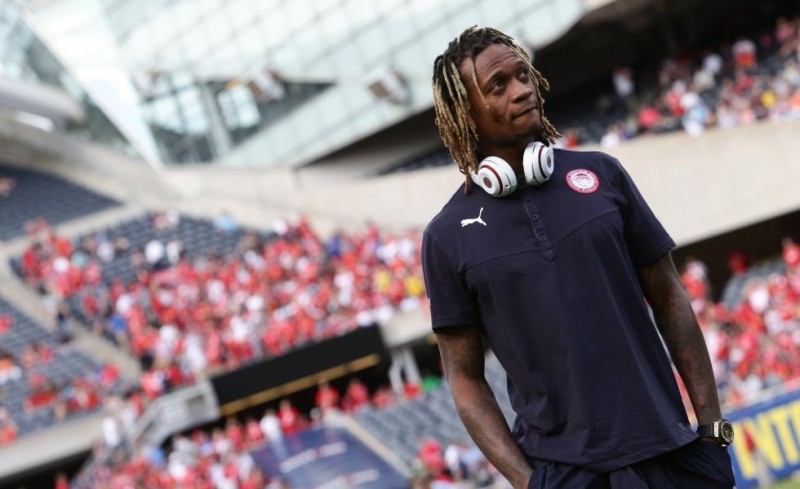 Είτε Ολυμπιακός, είτε... playstation!