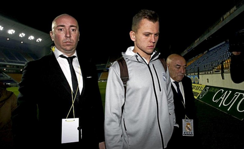 Επέλεξε τον 