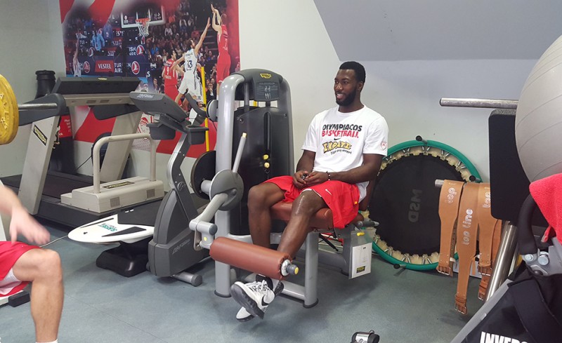 Έπιασε δουλειά το