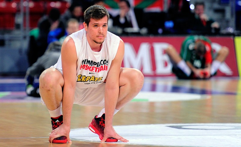 Δοκιμάζει ο Αγραβάνης