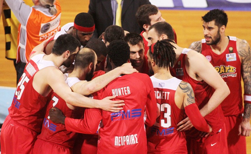 Είναι βαριά η φανέλα!