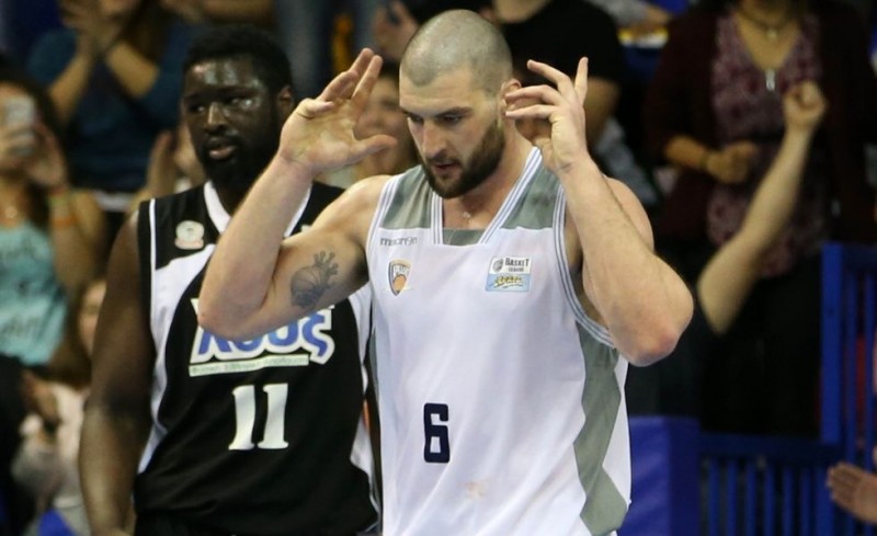 Το double-double του Καββαδά