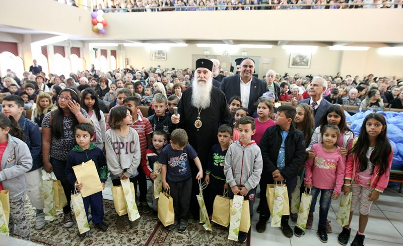 Ο Θρύλος αρωγός σε 2.500 