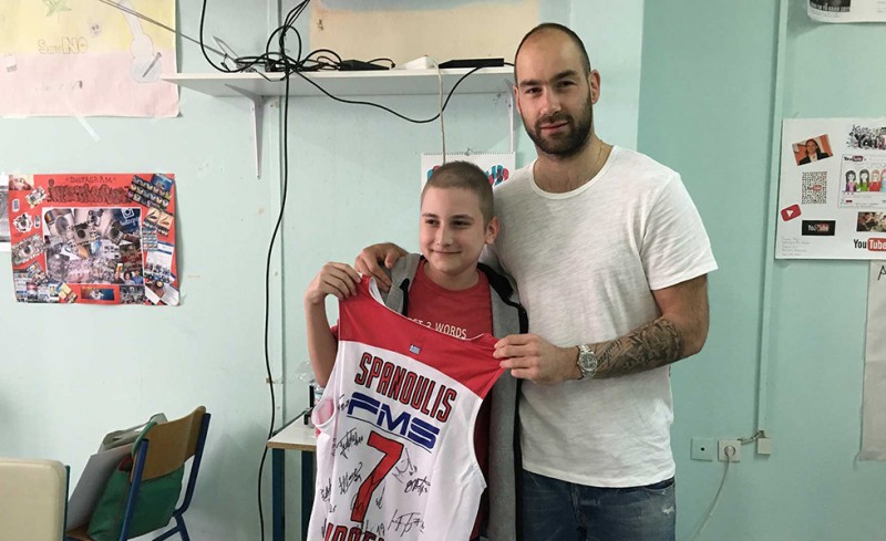 O Σπανούλης στα γενέθλια του Χρήστου!