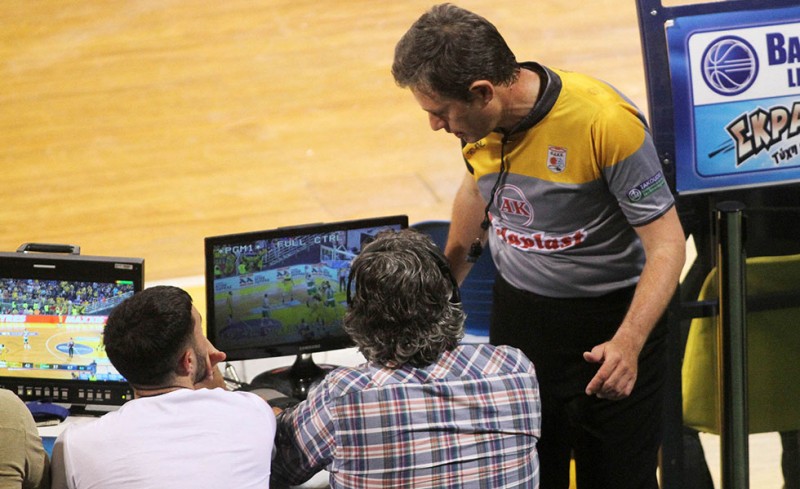 Γεια σου Κοντονή με τον… φάρο σου!