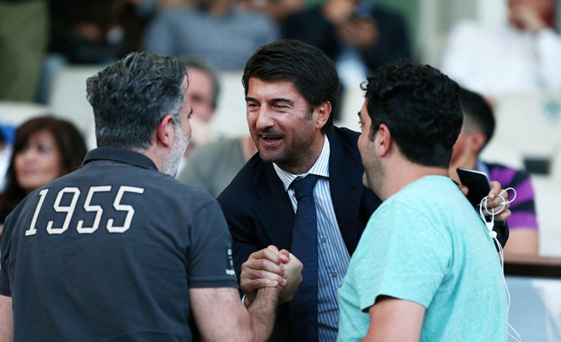 Την... έπεσαν στον Ίλια Ίβιτς στη Λεωφόρο!