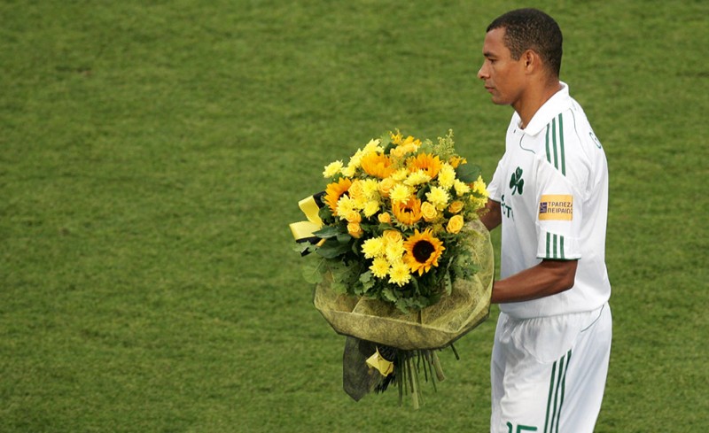 Γι' αυτό έρχεται ο Ζιλμπέρτο Σίλβα!