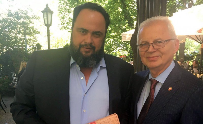 Τα συγχαρητήρια στον Μαρινάκη!