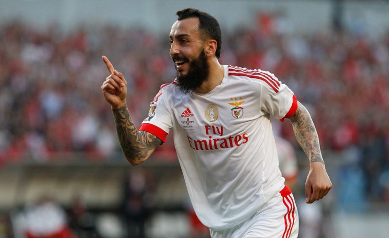 Το κάρφωσε δύο φορές ο Μήτρογλου (video)