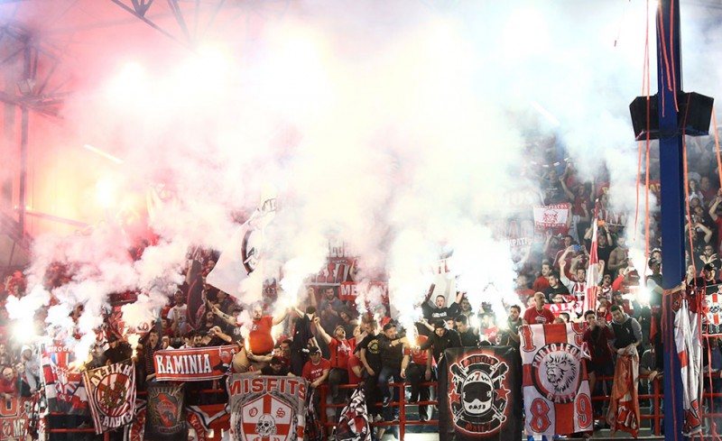 Του Θρύλου ο λαός που 