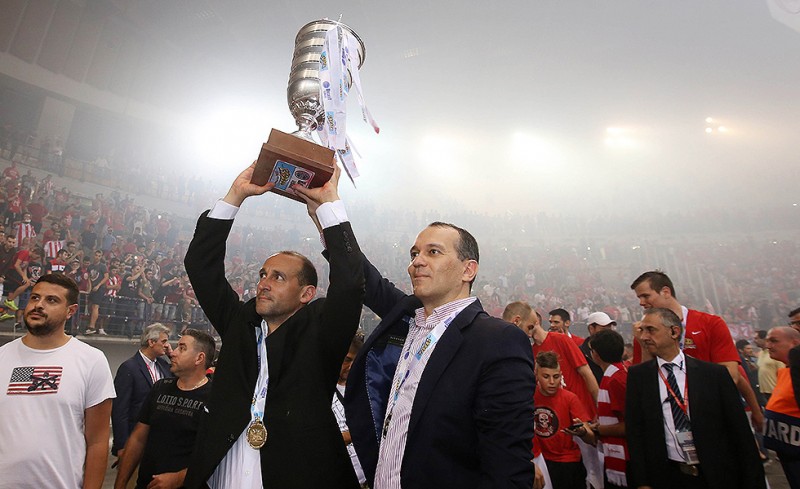 Οι πρόεδροι με την κούπα στον κόσμο