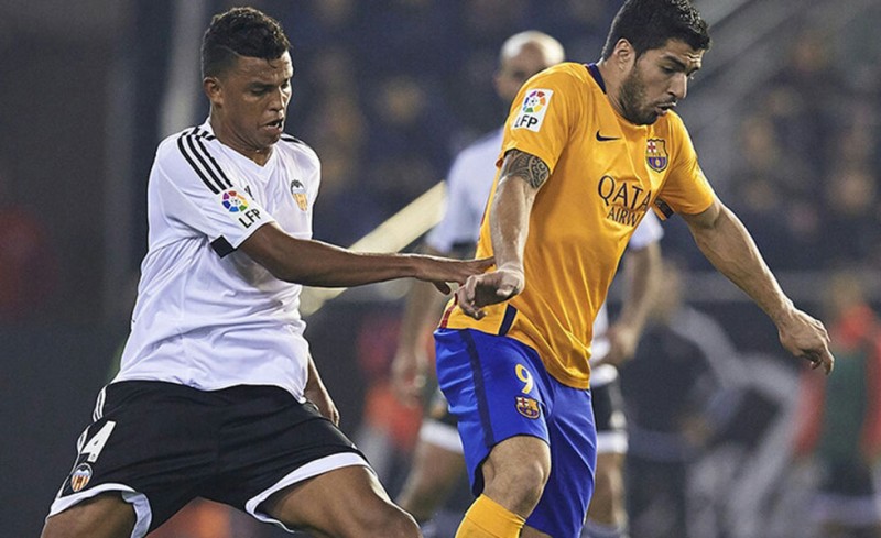 Επιμένουν για Σάντος